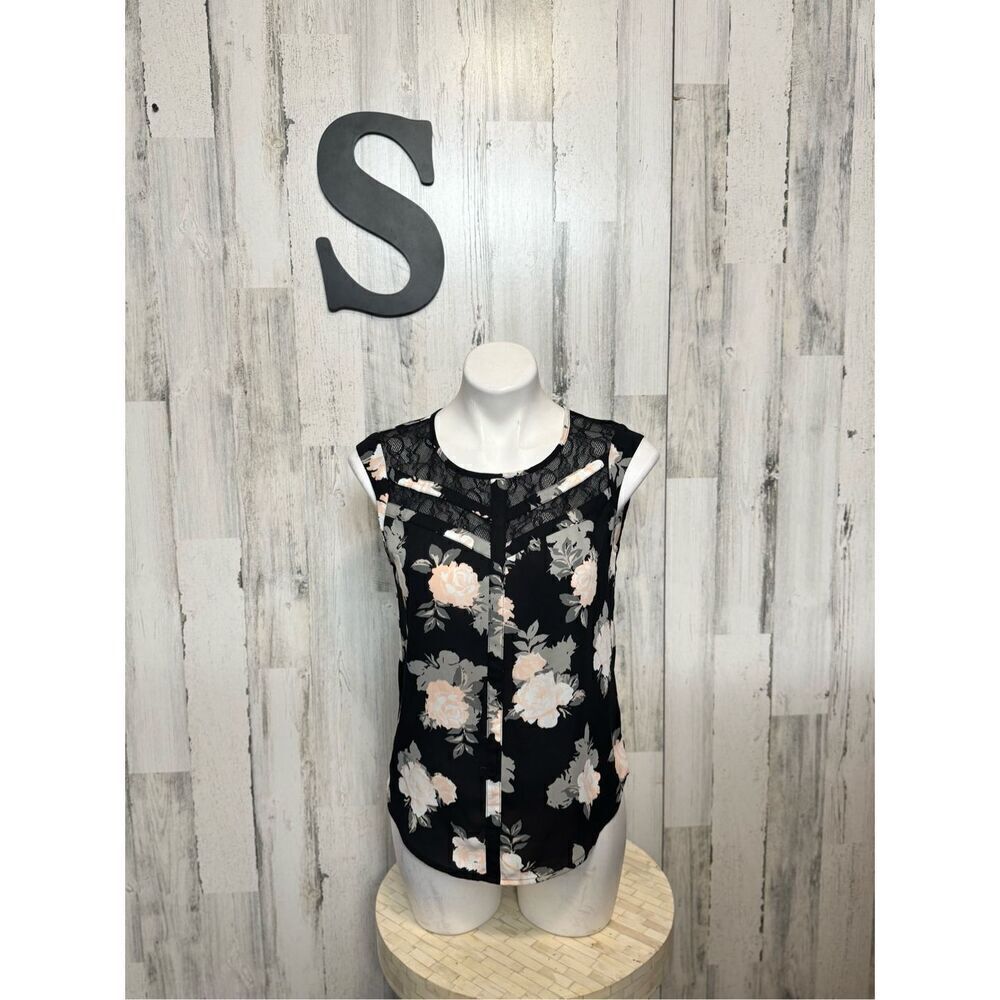 Candie’s floral blouse